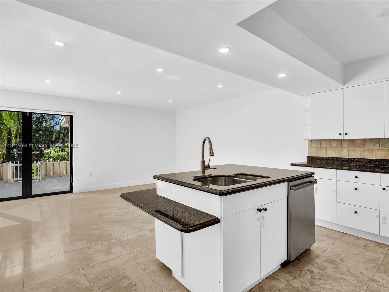3776 NE 166th St #108, North Miami Beach FL 33160