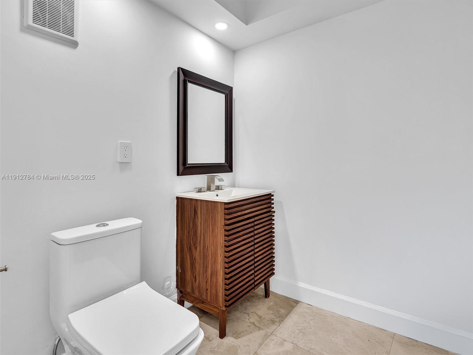 3776 NE 166th St #108, North Miami Beach FL 33160