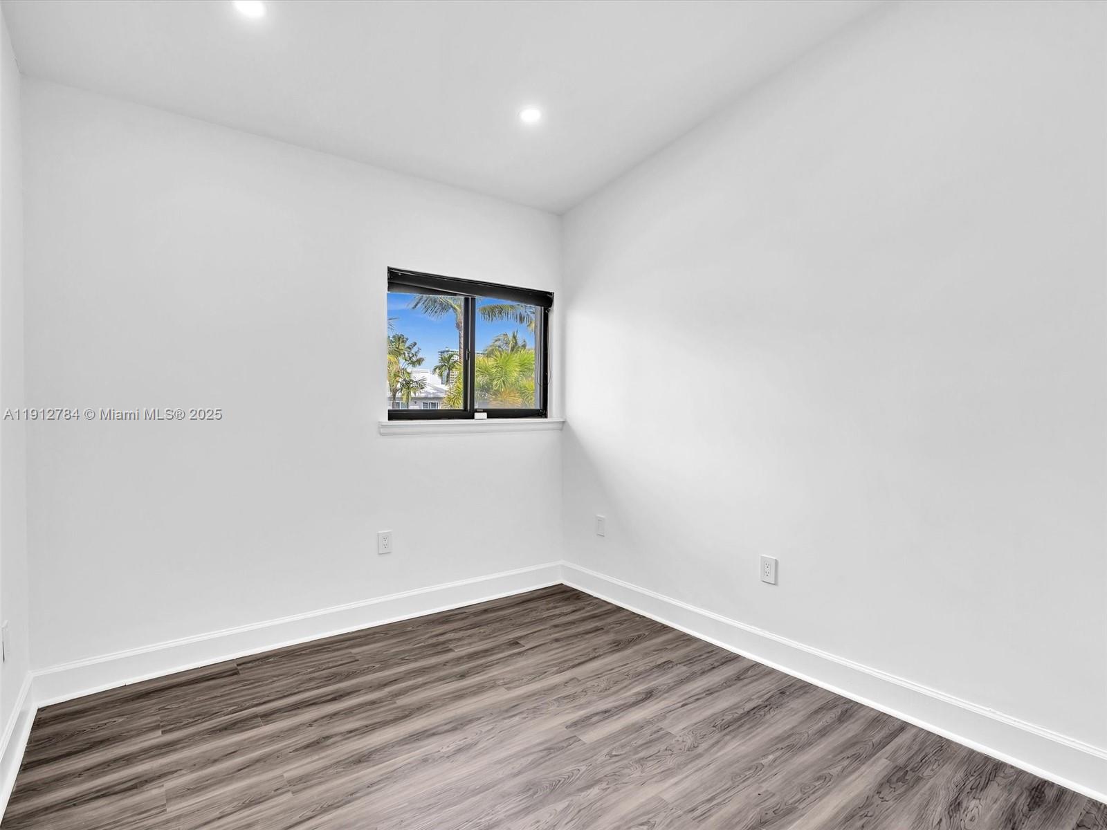 3776 NE 166th St #108, North Miami Beach FL 33160