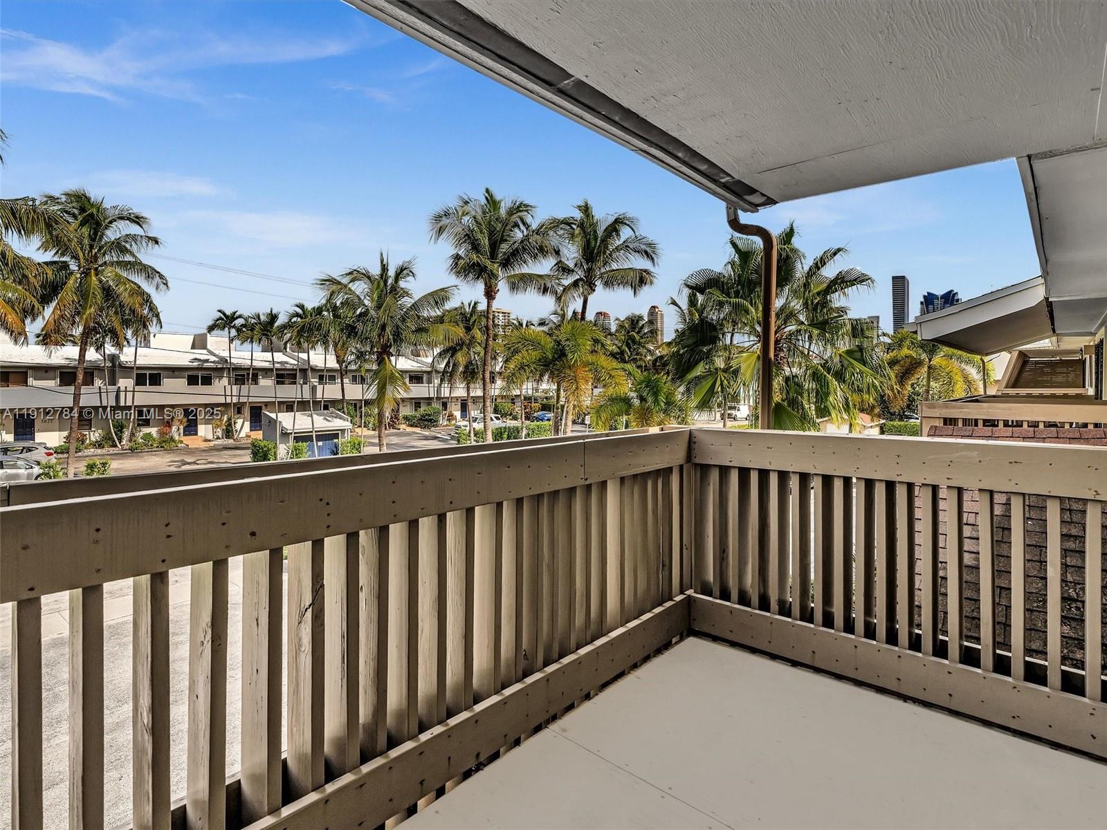 3776 NE 166th St #108, North Miami Beach FL 33160