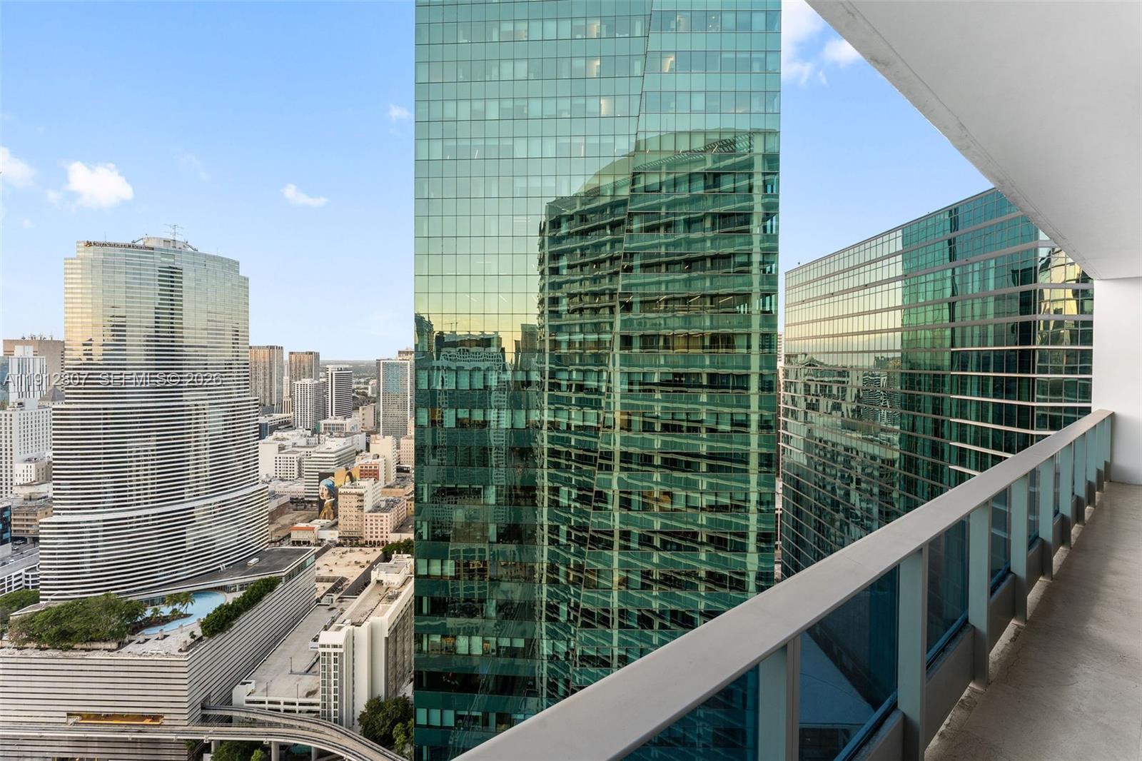 200 Biscayne Boulevard Way #4510, Miami FL 33131