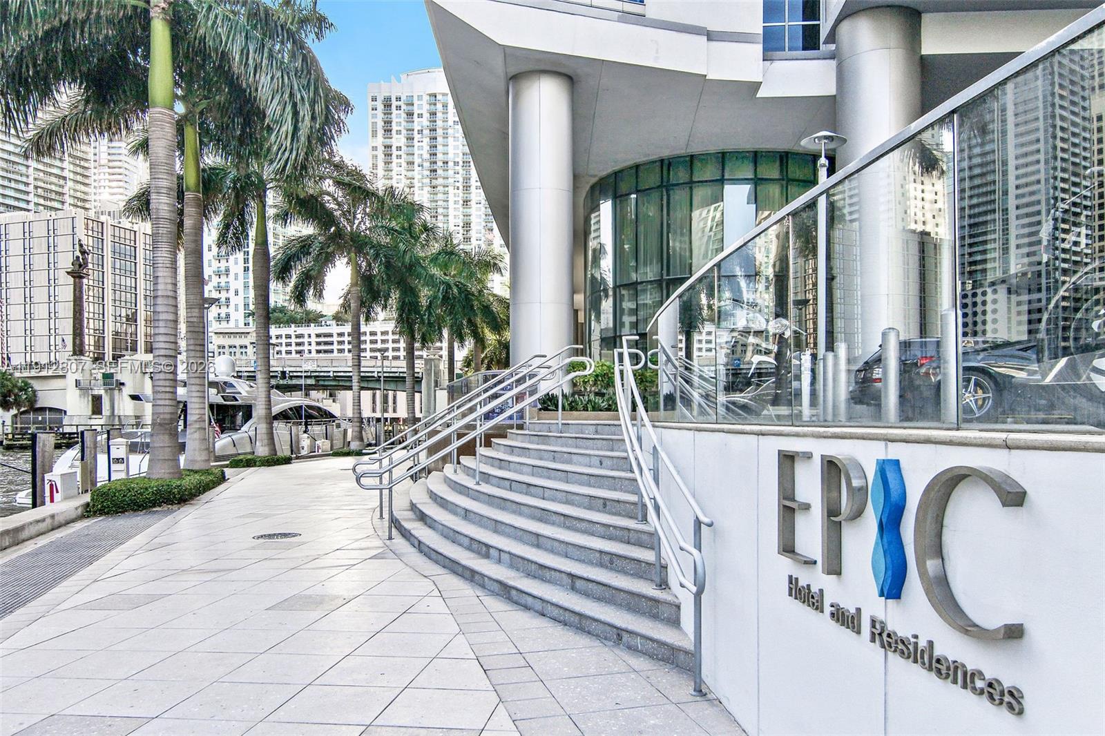 200 Biscayne Boulevard Way #4510, Miami FL 33131