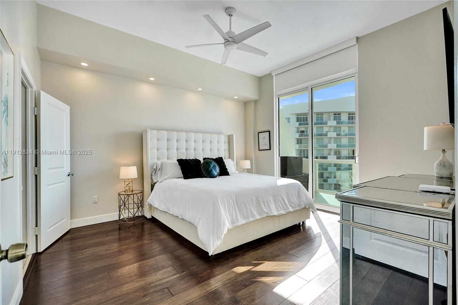 7910 Harbor Island Dr #1201, North Bay Village FL 33141