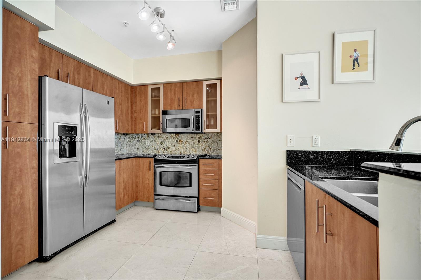 7910 Harbor Island Dr #1201, North Bay Village FL 33141