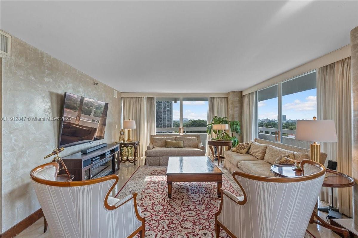 1627 Brickell Ave #1401, Miami FL 33129