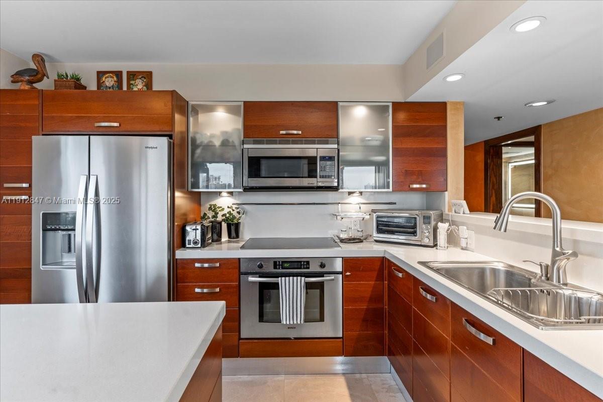 1627 Brickell Ave #1401, Miami FL 33129