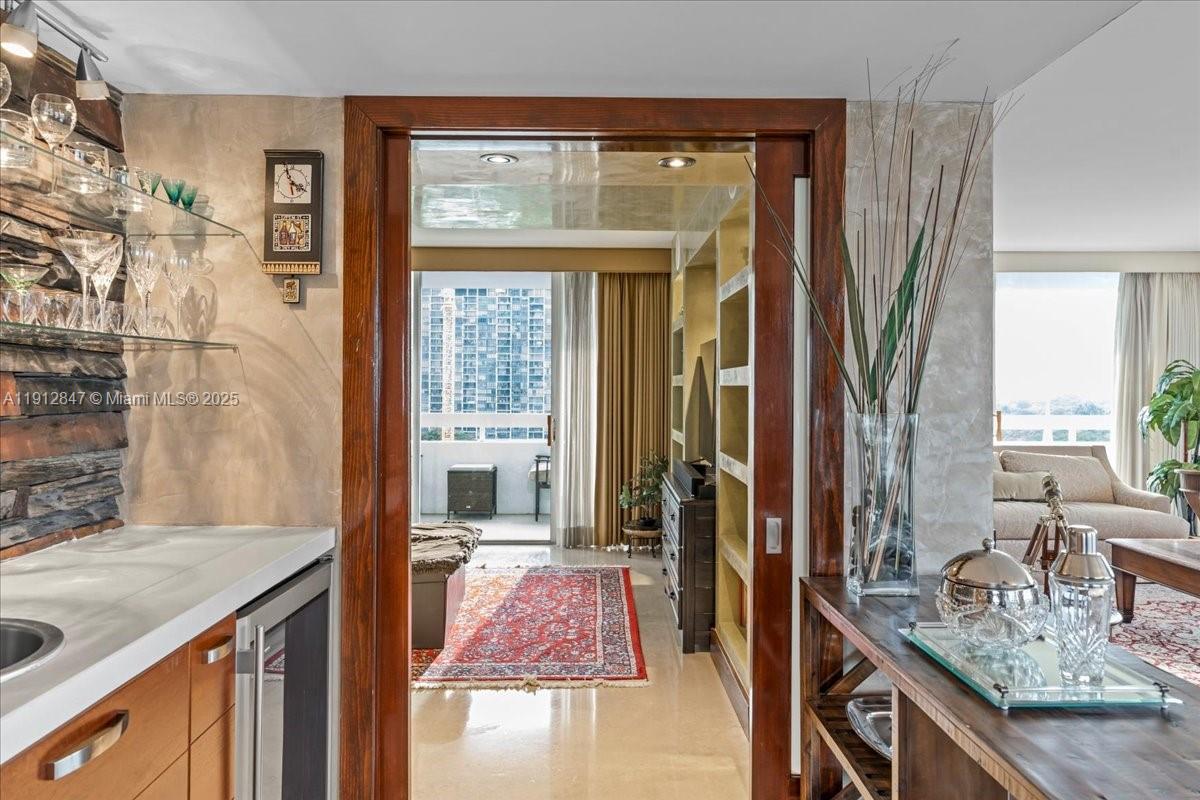 1627 Brickell Ave #1401, Miami FL 33129