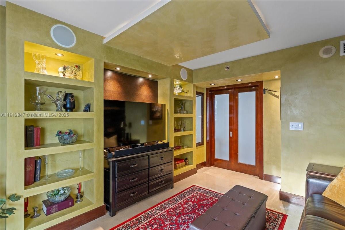 1627 Brickell Ave #1401, Miami FL 33129