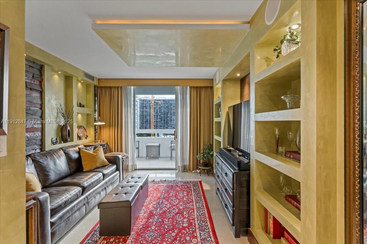 1627 Brickell Ave #1401, Miami FL 33129