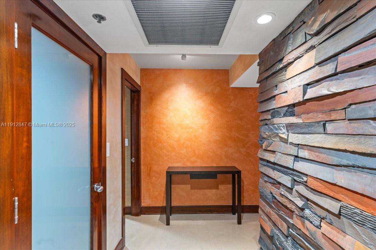 1627 Brickell Ave #1401, Miami FL 33129