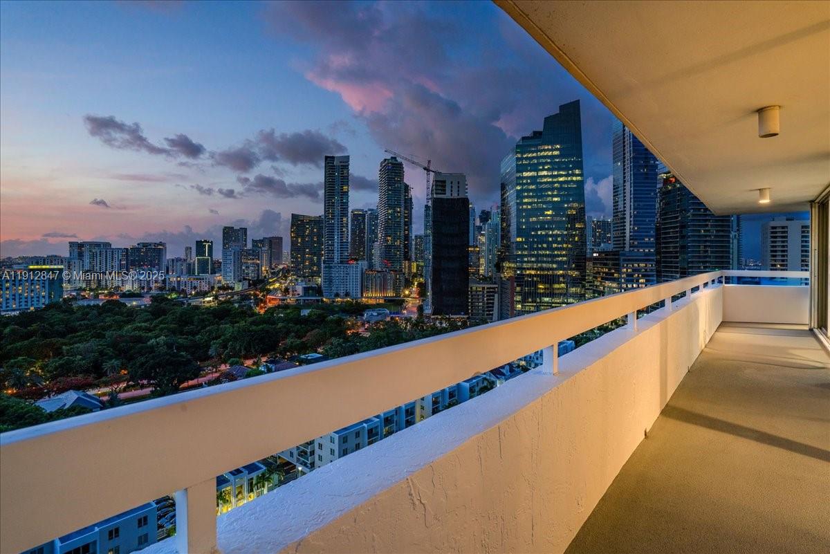 1627 Brickell Ave #1401, Miami FL 33129