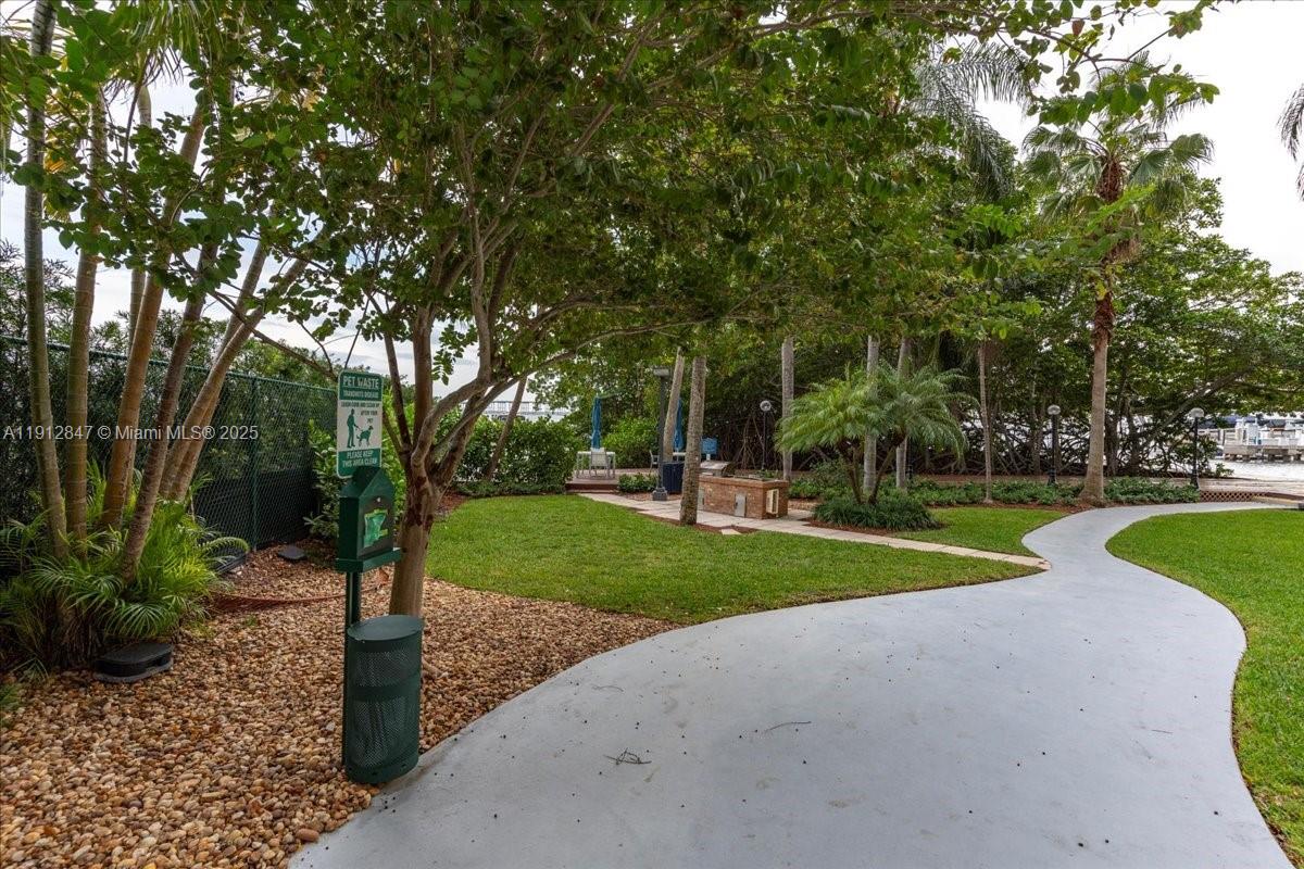 1627 Brickell Ave #1401, Miami FL 33129