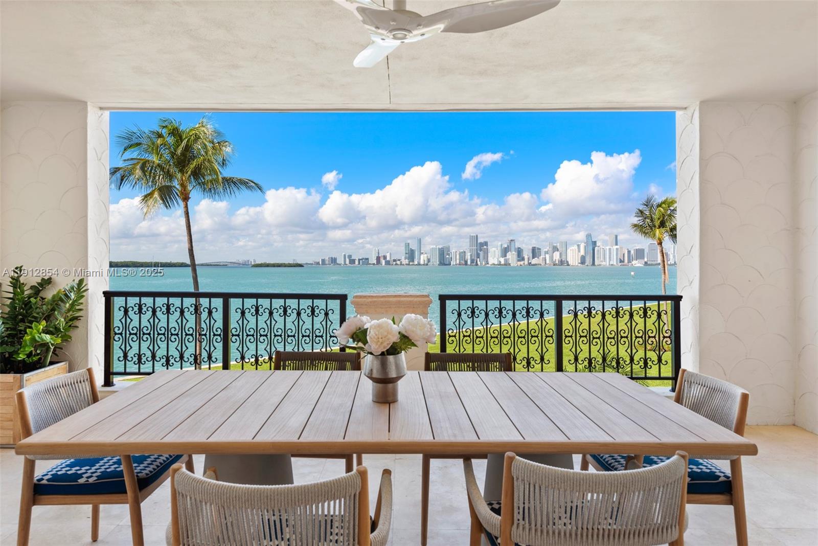 4922 Fisher Island Dr #4922, Miami Beach FL 33109