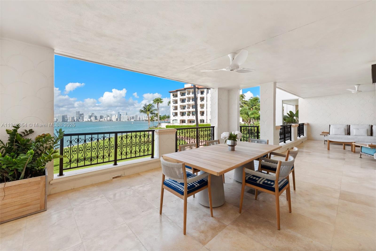 4922 Fisher Island Dr #4922, Miami Beach FL 33109