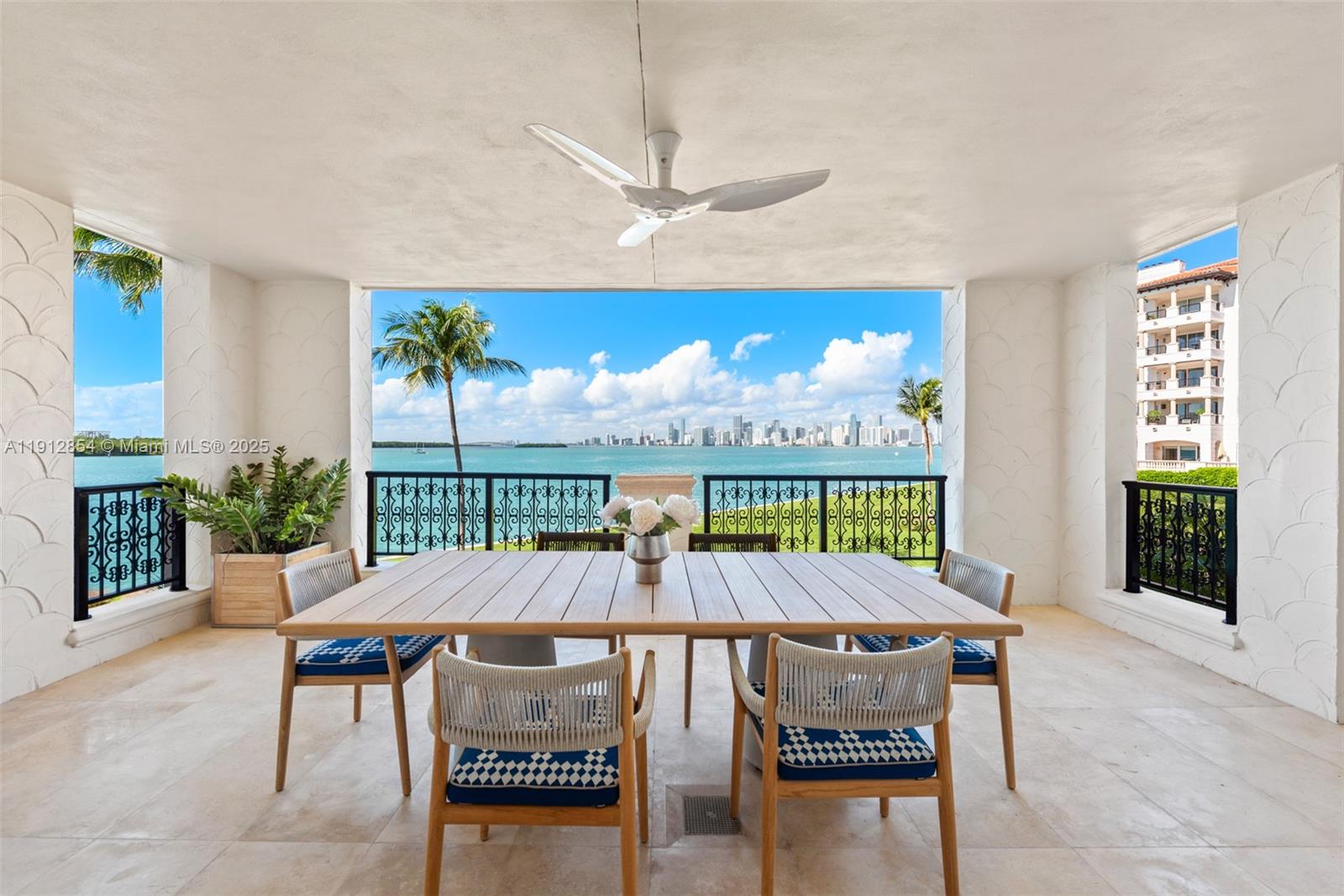 4922 Fisher Island Dr #4922, Miami Beach FL 33109