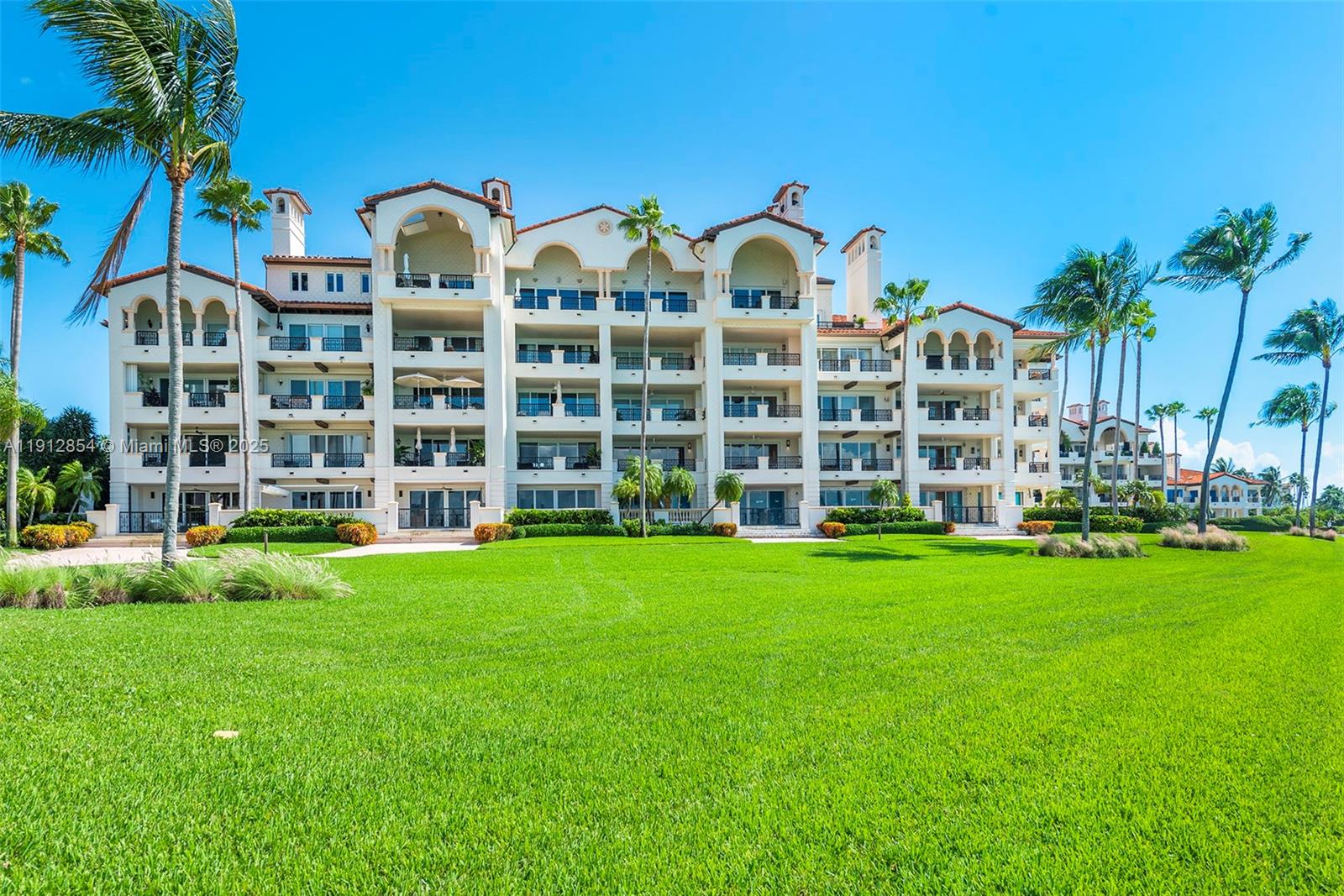 4922 Fisher Island Dr #4922, Miami Beach FL 33109