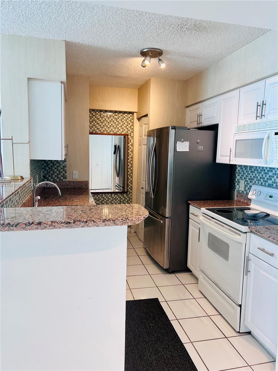 1155 Brickell Bay Dr #3405, Miami FL 33131
