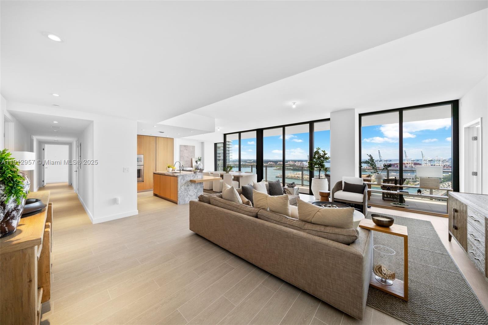500 Alton Rd #2303, Miami Beach FL 33139