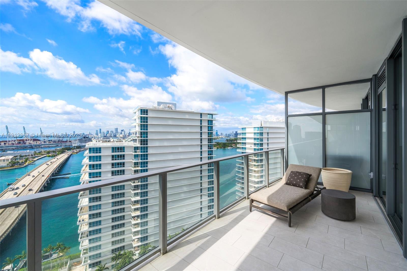 500 Alton Rd #2303, Miami Beach FL 33139