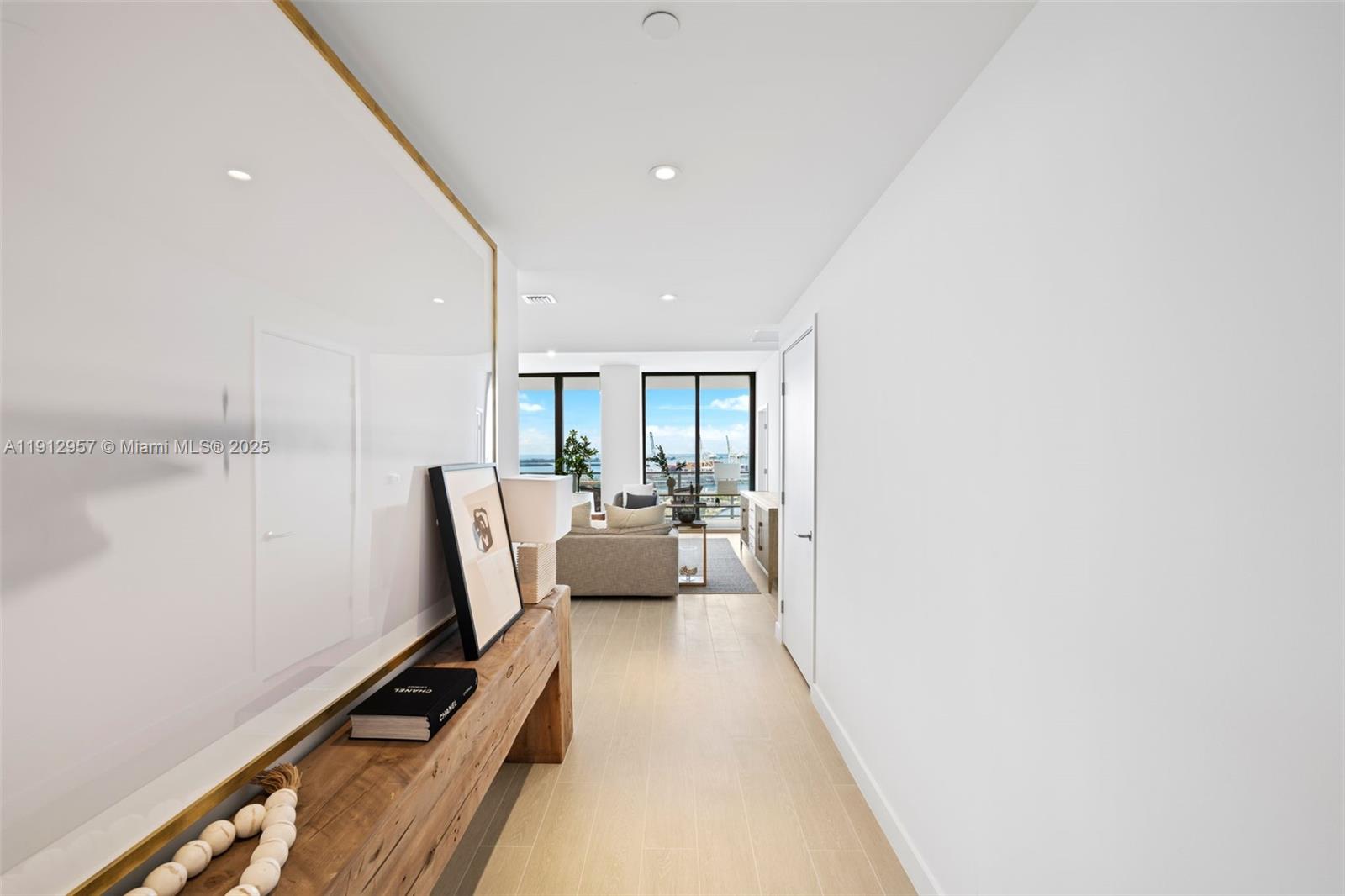 500 Alton Rd #2303, Miami Beach FL 33139