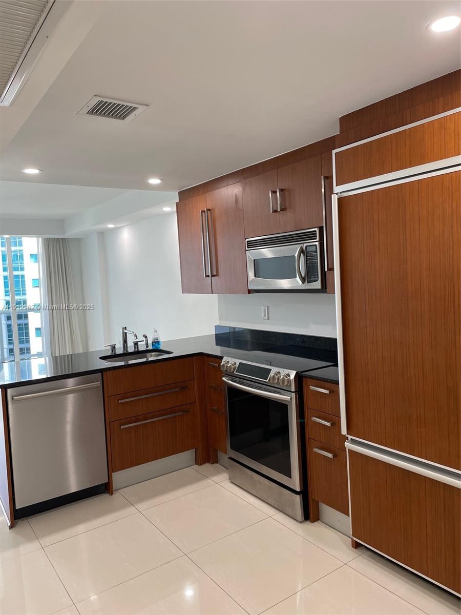 10275 Collins Ave #1201, Bal Harbour FL 33154