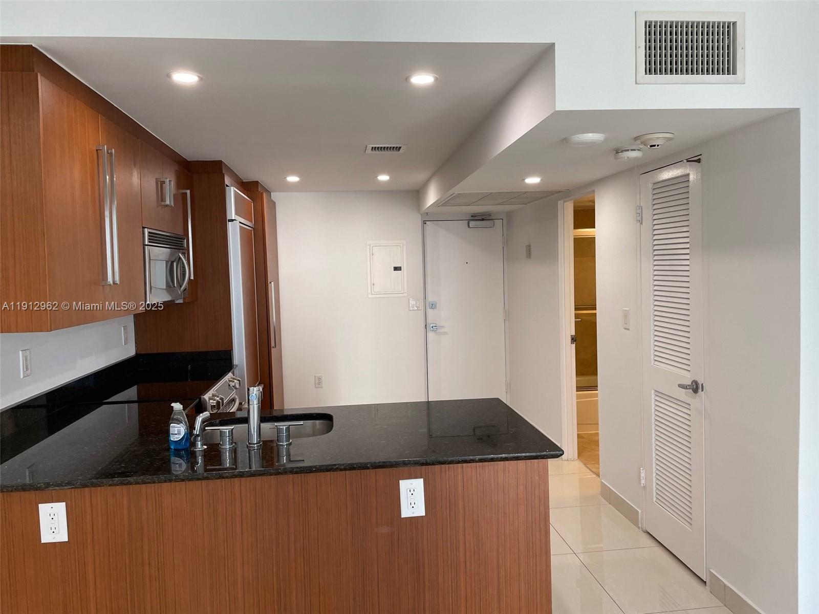 10275 Collins Ave #1201, Bal Harbour FL 33154