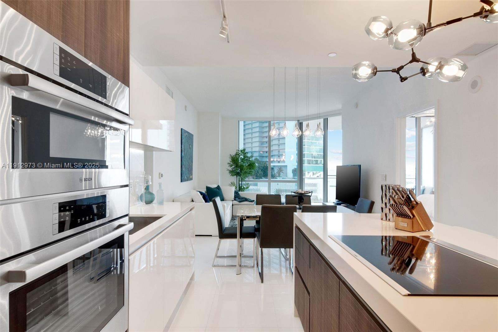 851 NE 1st Ave #1107, Miami FL 33132
