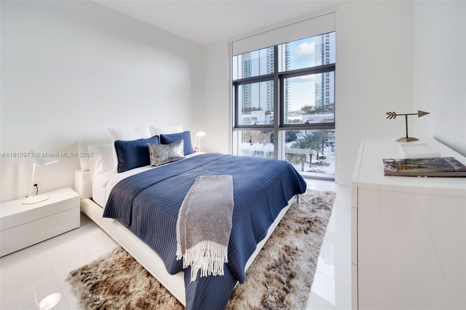 851 NE 1st Ave #1107, Miami FL 33132