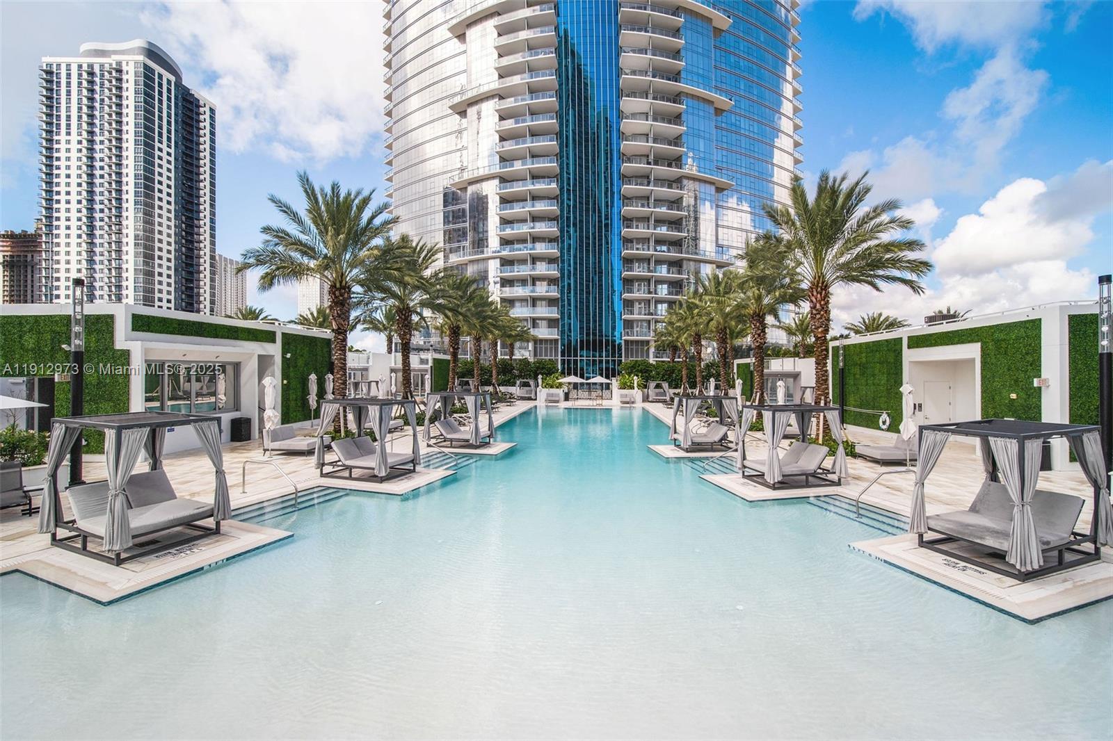 851 NE 1st Ave #1107, Miami FL 33132