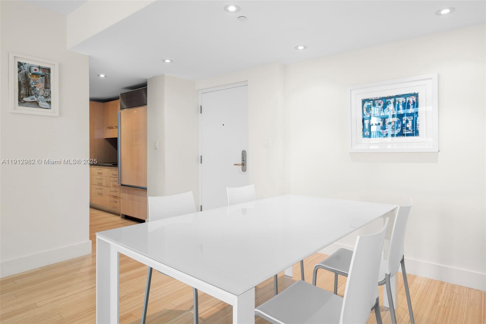 6801 Collins Ave #Door 1409(1401), Miami Beach FL 33141