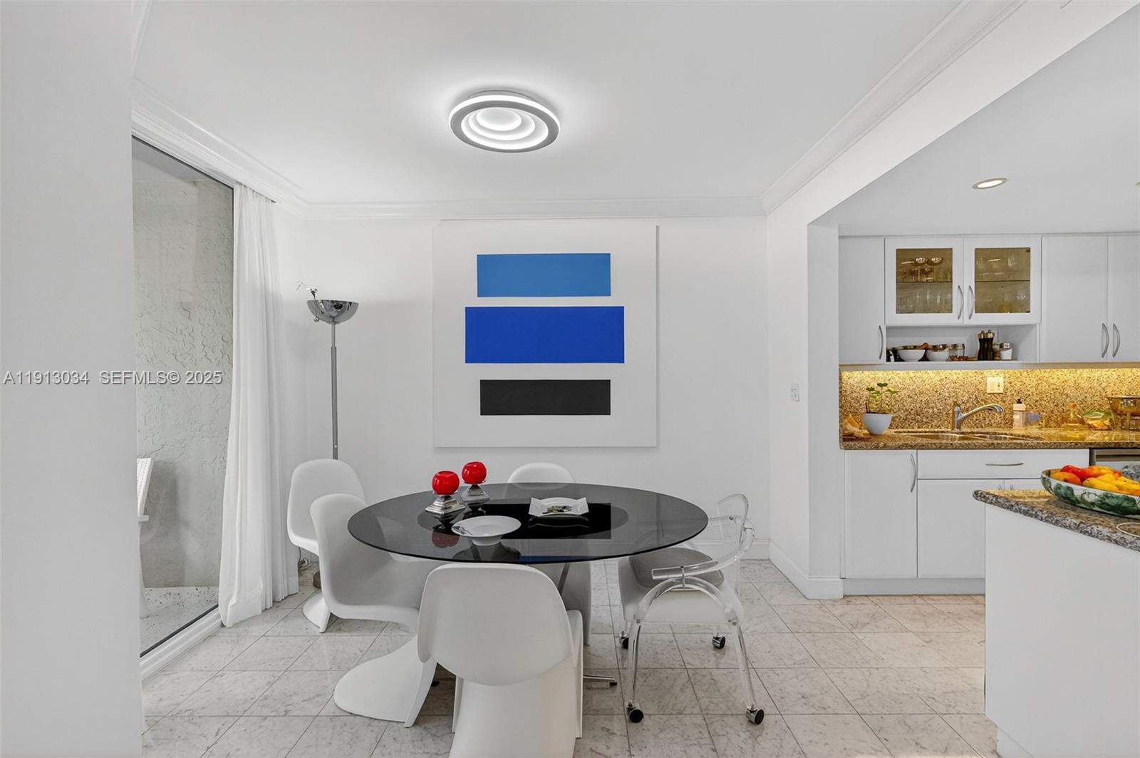 181 Crandon Blvd #106, Key Biscayne FL 33149