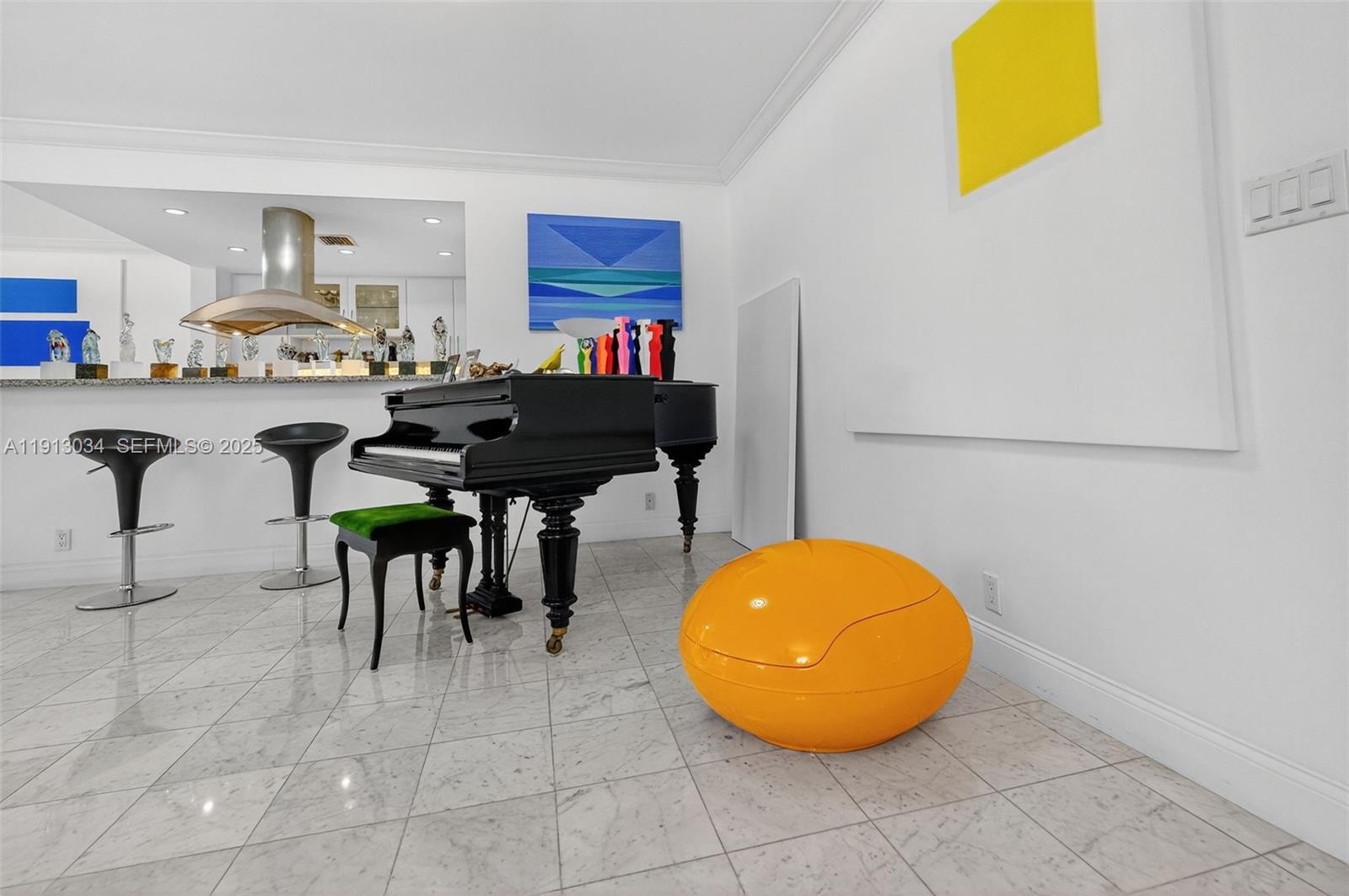 181 Crandon Blvd #106, Key Biscayne FL 33149