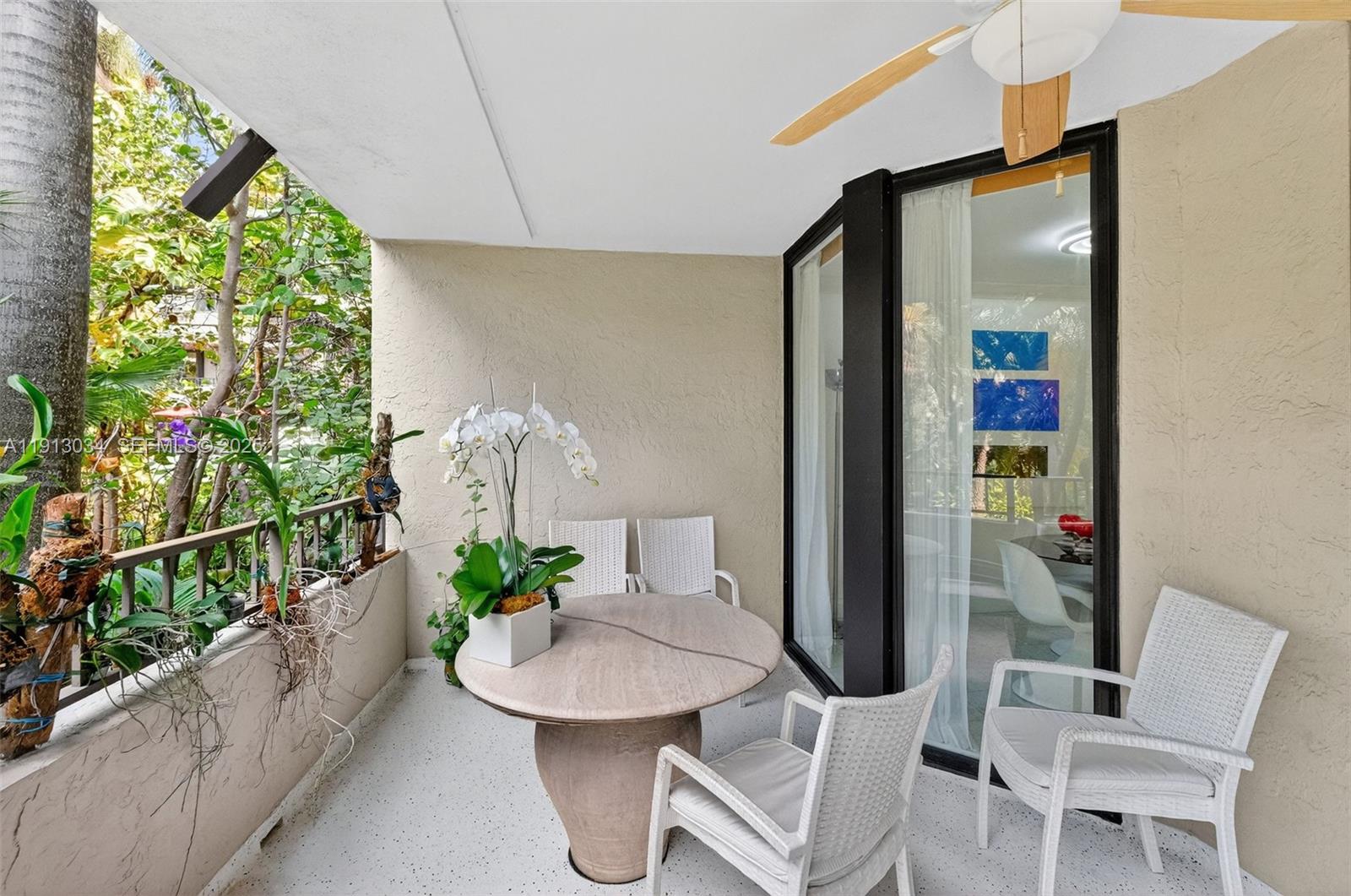 181 Crandon Blvd #106, Key Biscayne FL 33149
