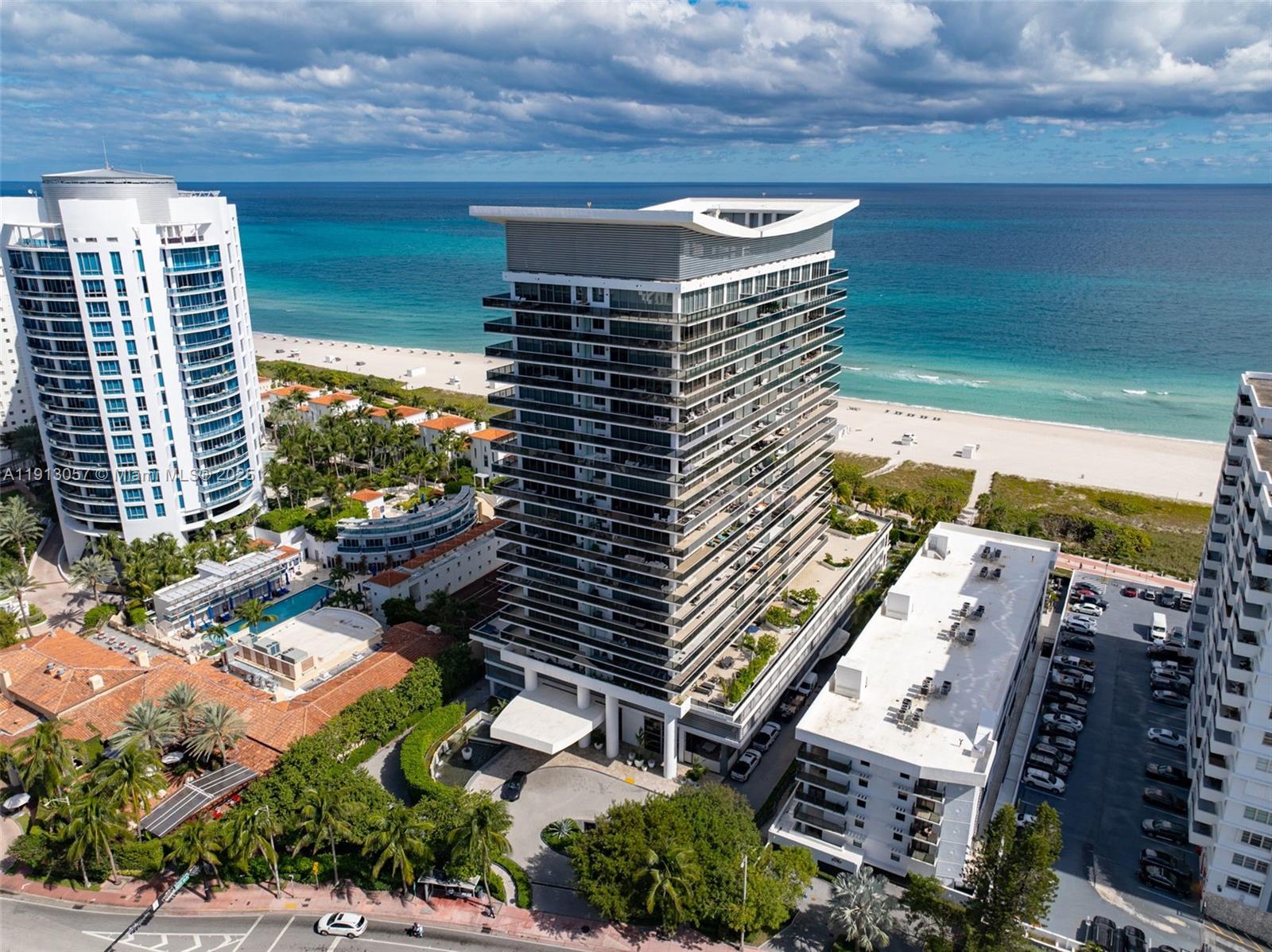 5875 Collins Ave #1908, Miami Beach FL 33140