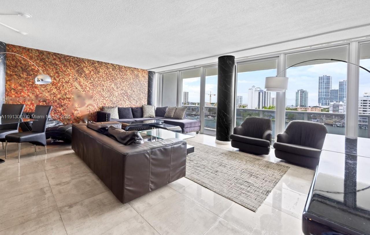 900 Bay Dr #624-622-620, Miami Beach FL 33141