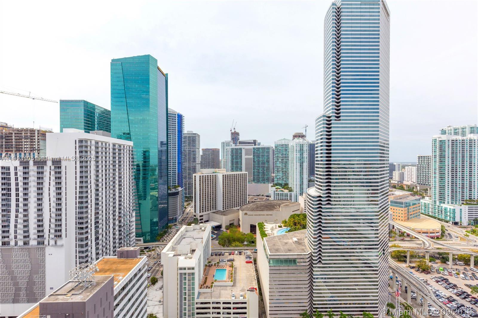 151 SE 1st St #1611, Miami FL 33131