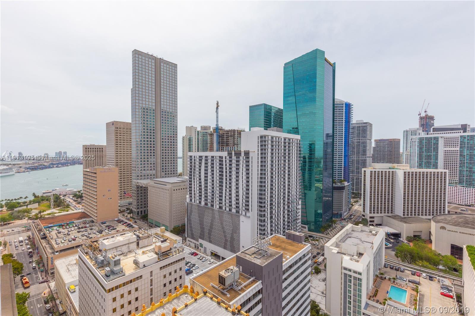 151 SE 1st St #1611, Miami FL 33131