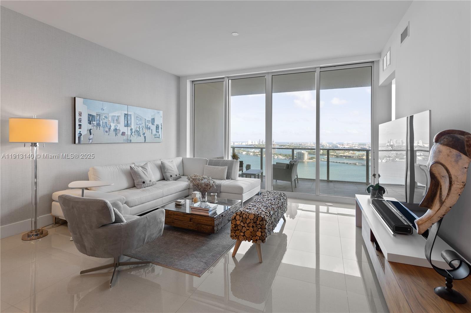 2020 N Bayshore Dr #2903, Miami FL 33137