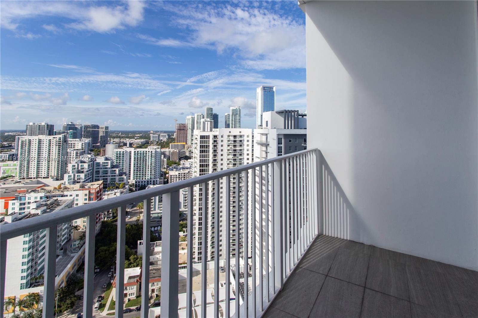 2020 N Bayshore Dr #2903, Miami FL 33137