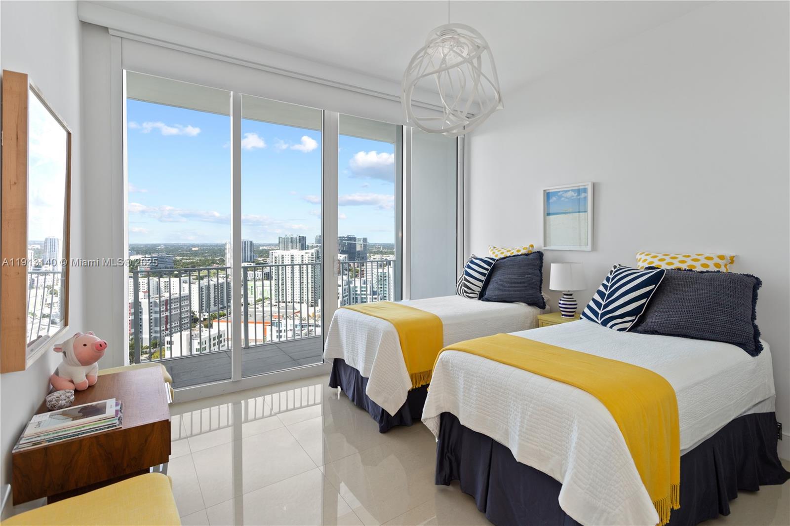 2020 N Bayshore Dr #2903, Miami FL 33137