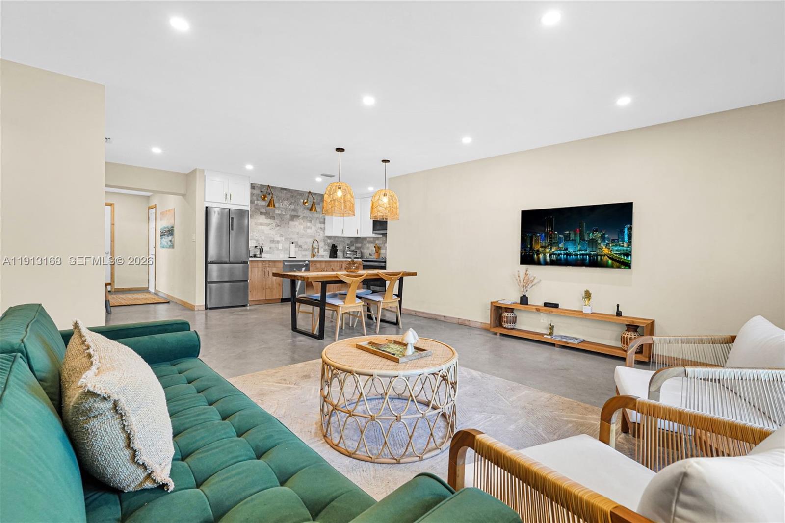 1012 NE 2nd Street, Hallandale Beach FL 33009