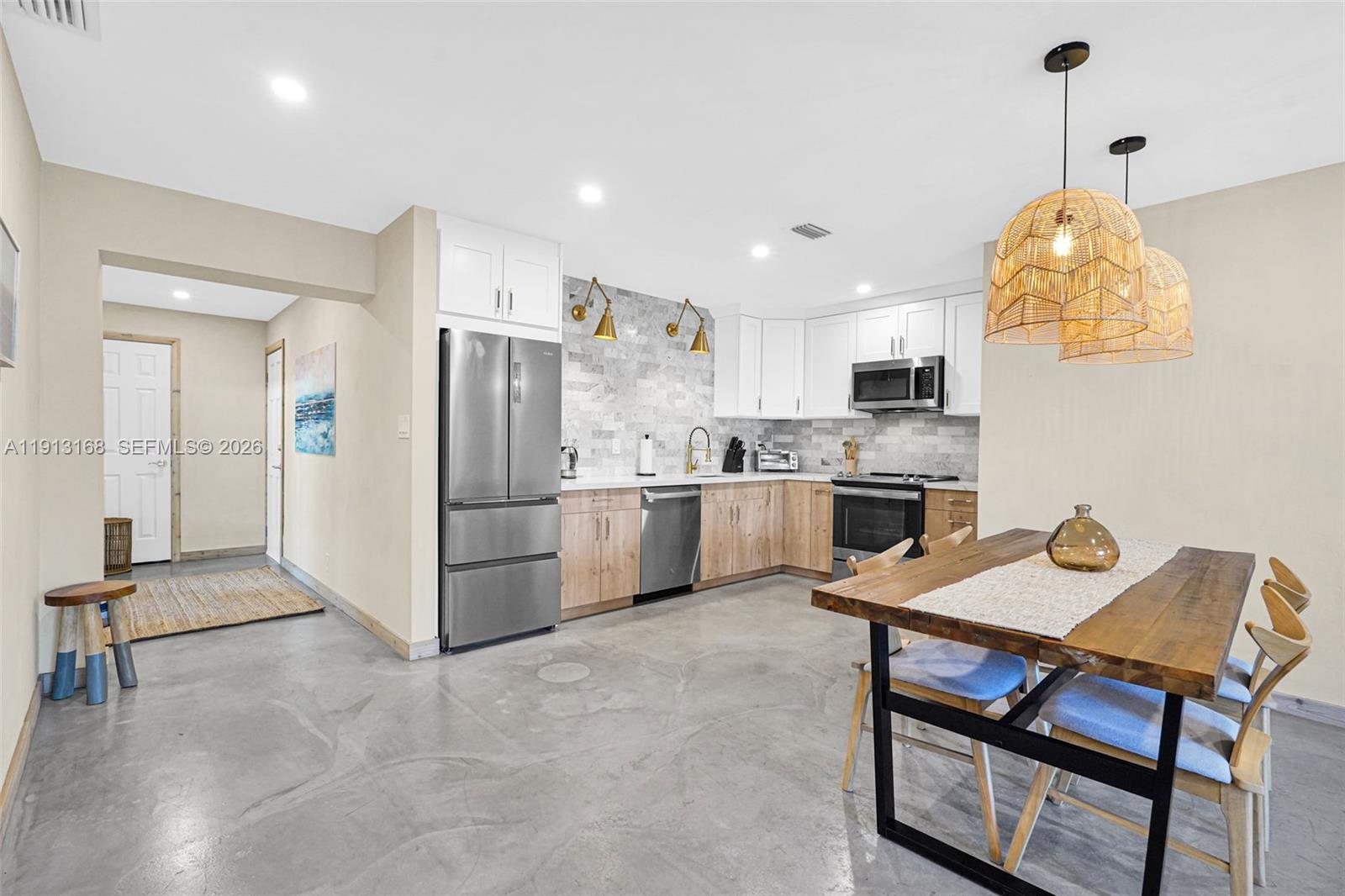 1012 NE 2nd Street, Hallandale Beach FL 33009