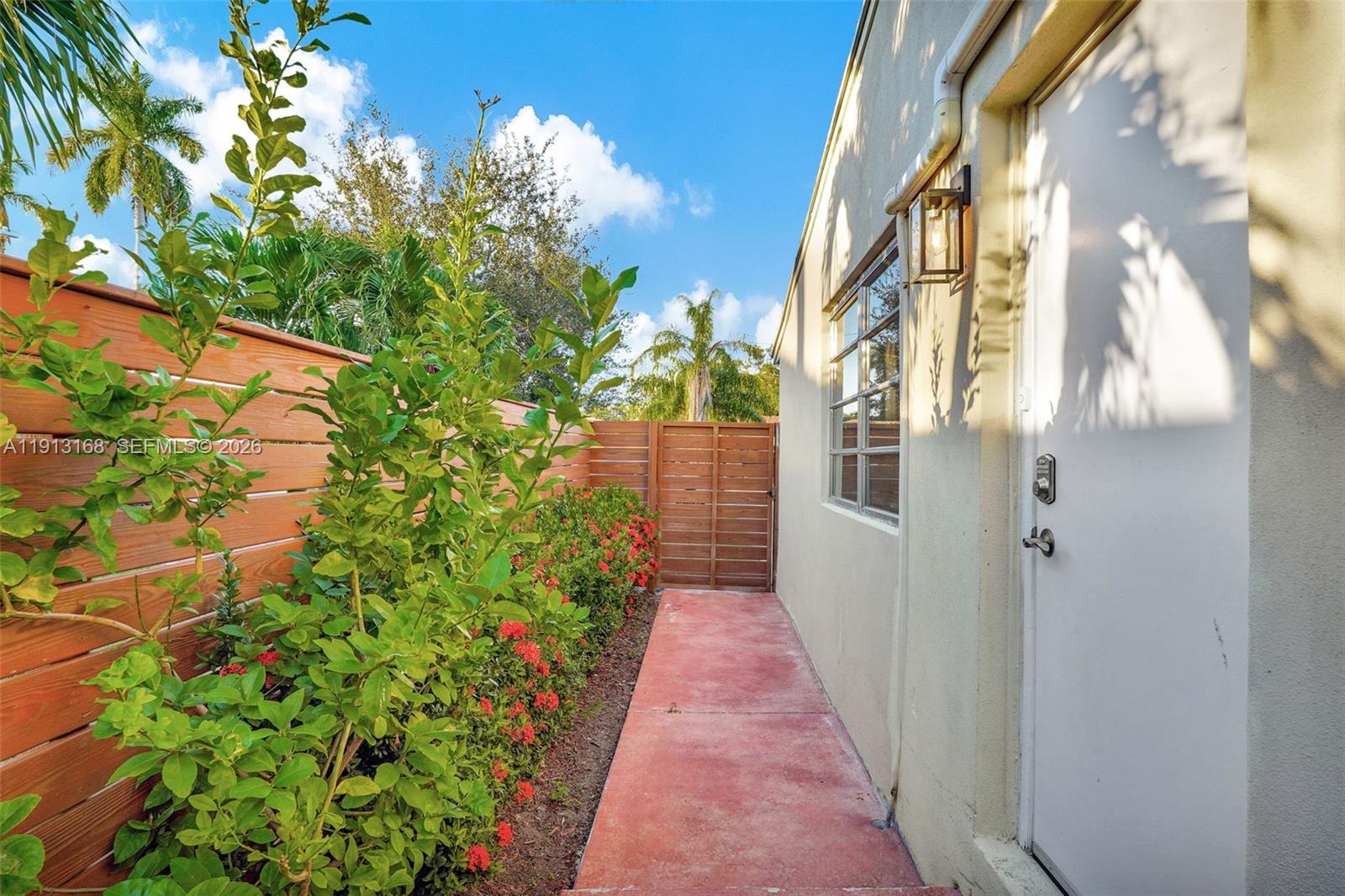 1012 NE 2nd Street, Hallandale Beach FL 33009