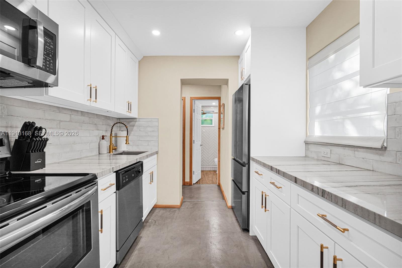1012 NE 2nd Street, Hallandale Beach FL 33009