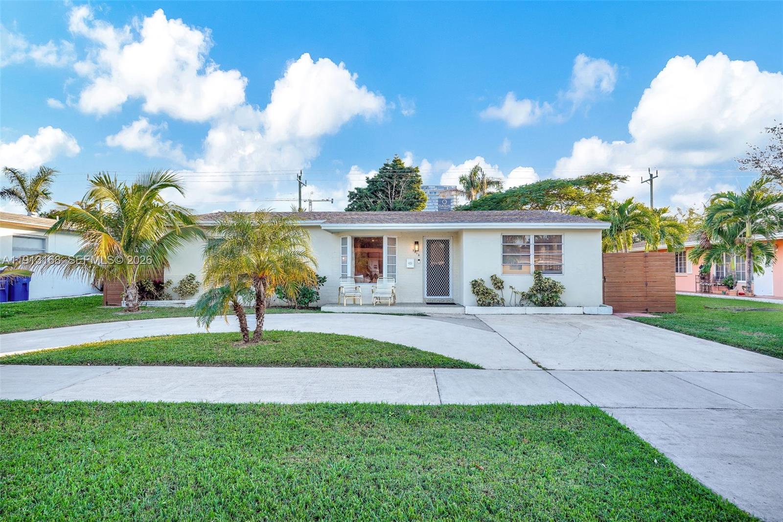 1012 NE 2nd Street, Hallandale Beach FL 33009