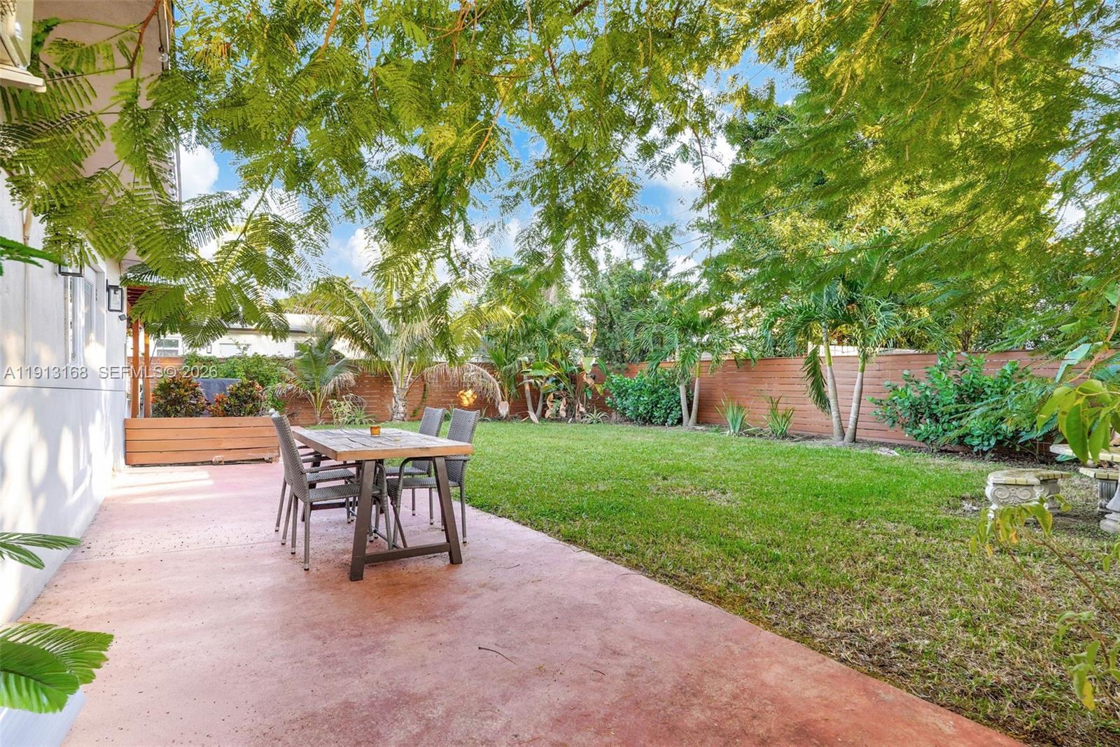 1012 NE 2nd Street, Hallandale Beach FL 33009