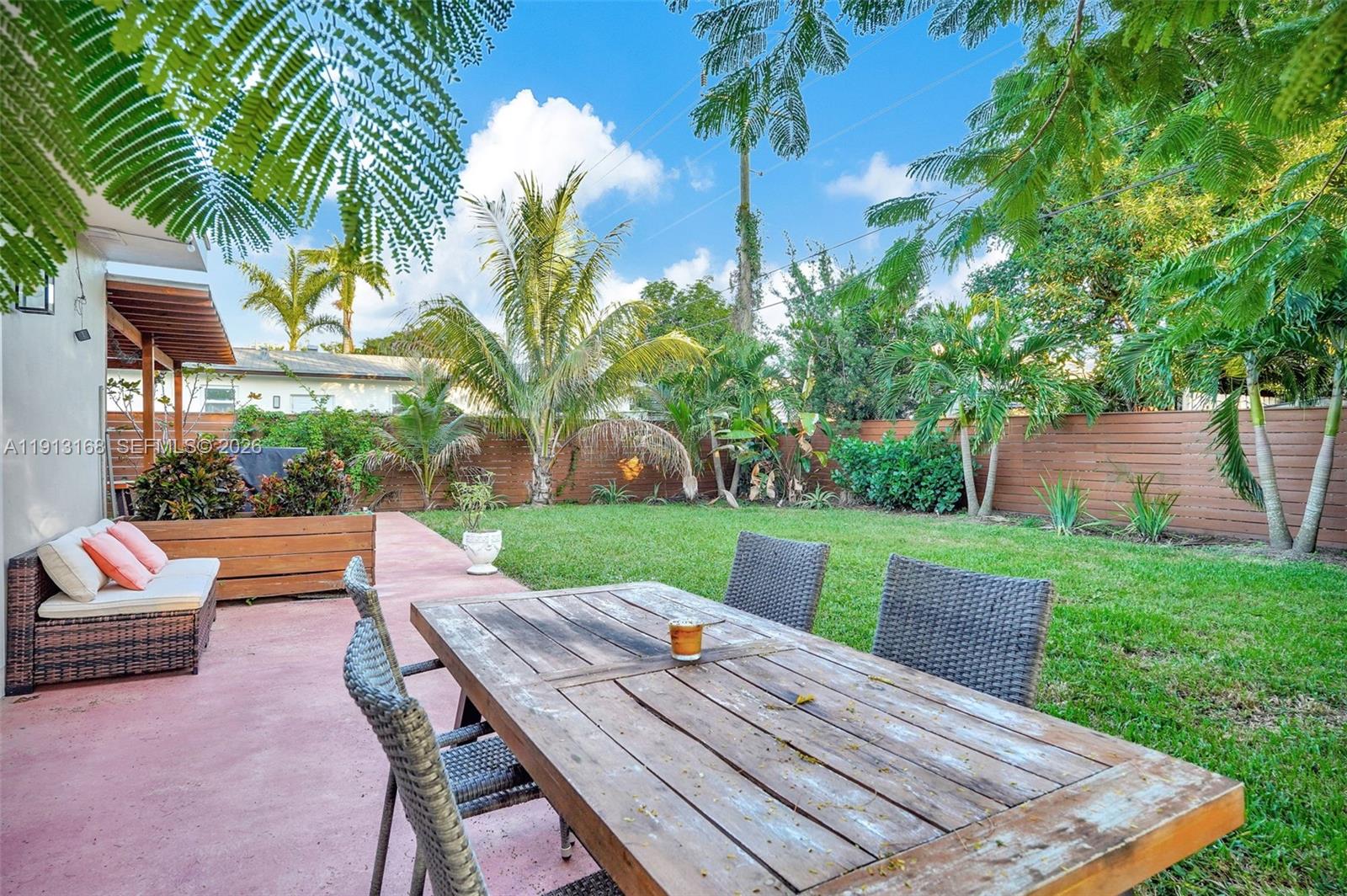 1012 NE 2nd Street, Hallandale Beach FL 33009