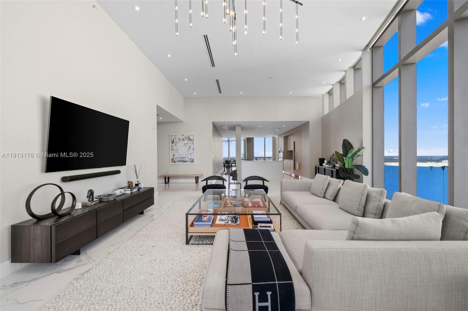 15701 Collins Ave #4701, Sunny Isles Beach FL 33160