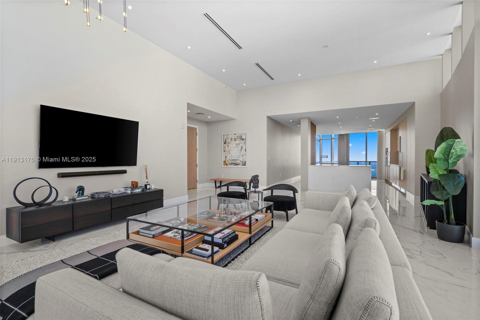 15701 Collins Ave #4701, Sunny Isles Beach FL 33160