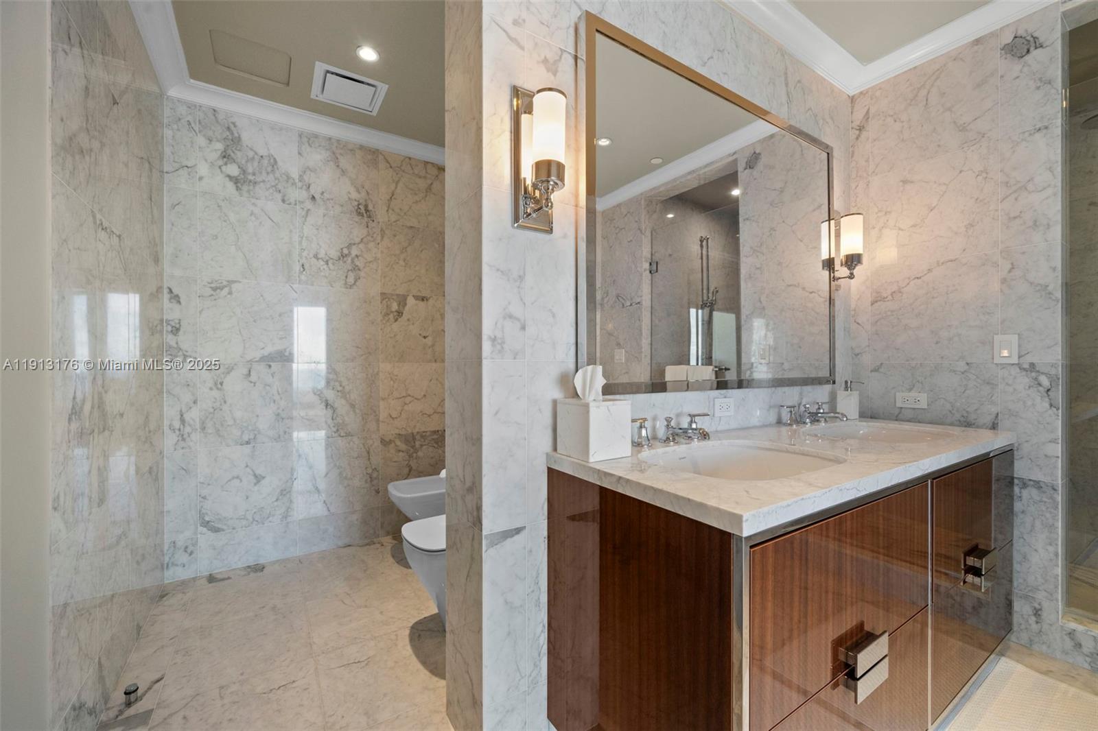 15701 Collins Ave #4701, Sunny Isles Beach FL 33160